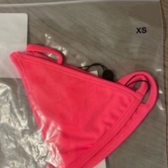 MINIMALE ANIMALE Lucid Bikini Top - Picture 3 of 4